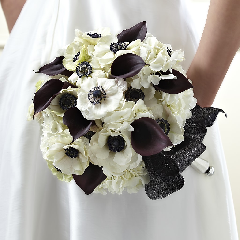 To Have and To Hold Bouquet – YOLE'S FLOWERS, New Orleans LA