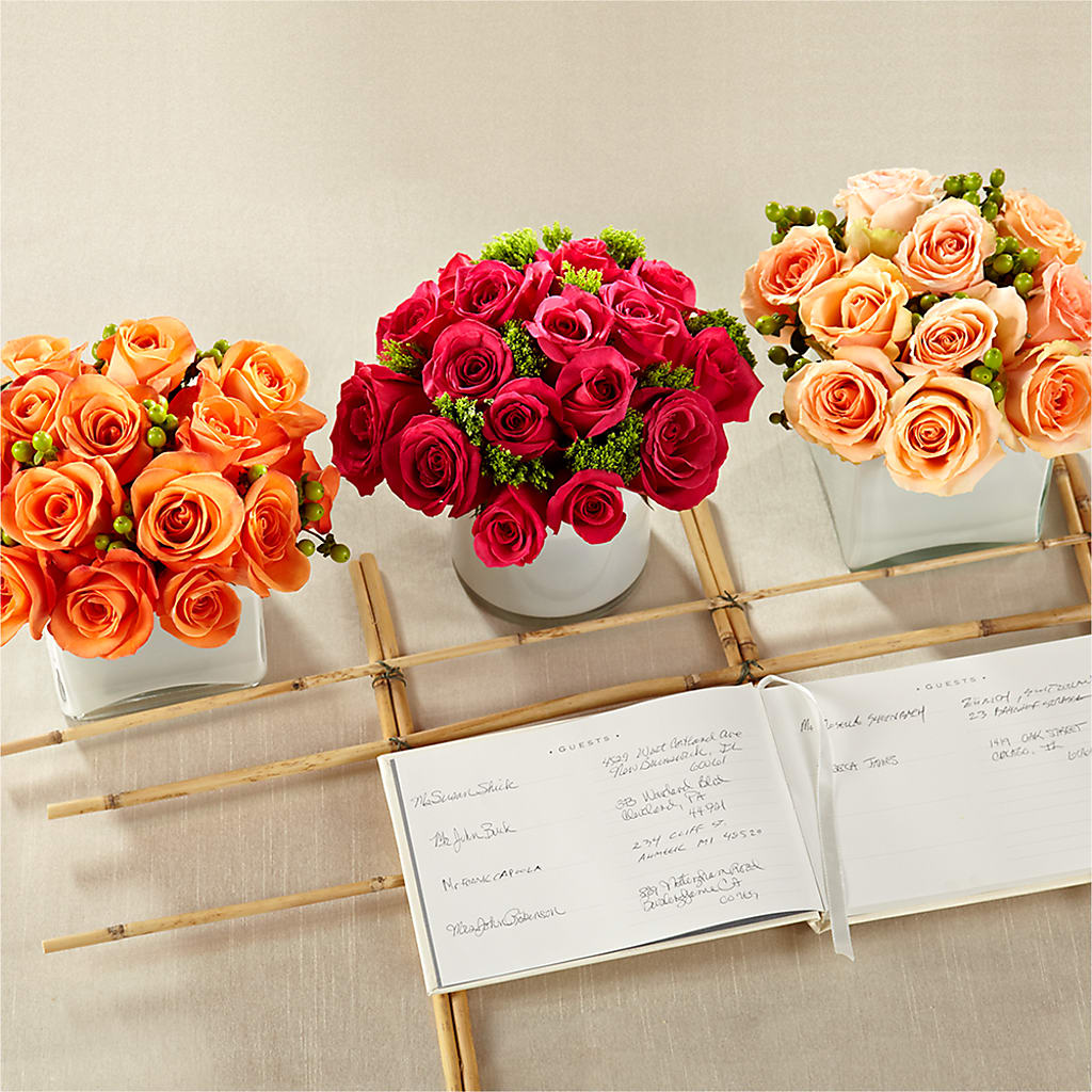 Dawn Rose Centerpiece – YOLE'S FLOWERS, New Orleans LA
