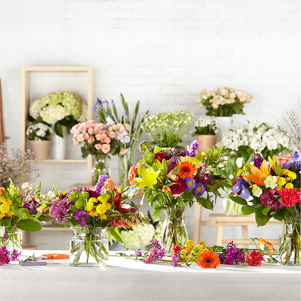 Bold & Bright – A Florist Original – YOLE'S FLOWERS, New Orleans LA