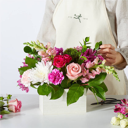 Sweetberry Box – A Florist Original – YOLE'S FLOWERS, New Orleans LA
