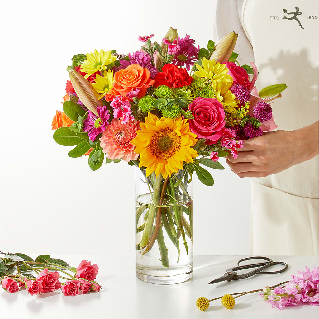 Cue the Confetti - A Florist Original – YOLE'S FLOWERS, New Orleans LA
