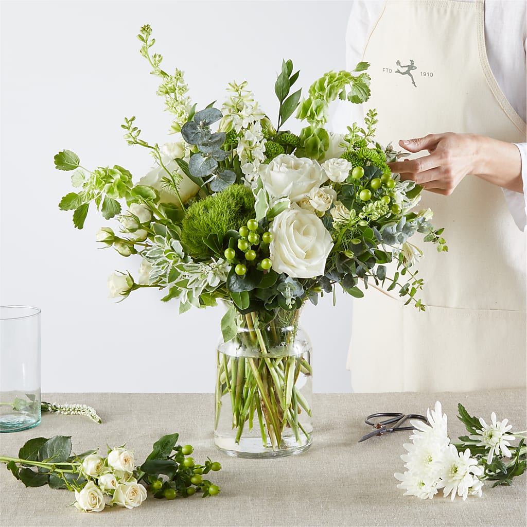 Irish Garden - A Florist Original – YOLE'S FLOWERS, New Orleans LA