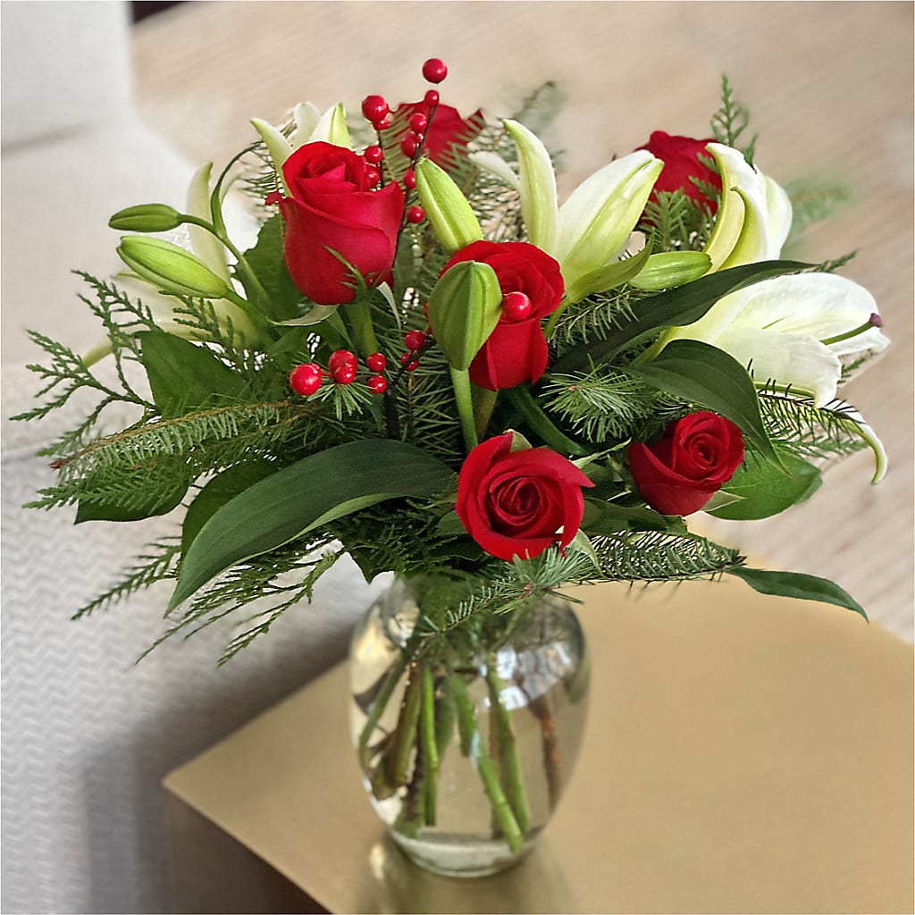 Sparkling Snowflakes Bouquet – YOLE'S FLOWERS, New Orleans LA