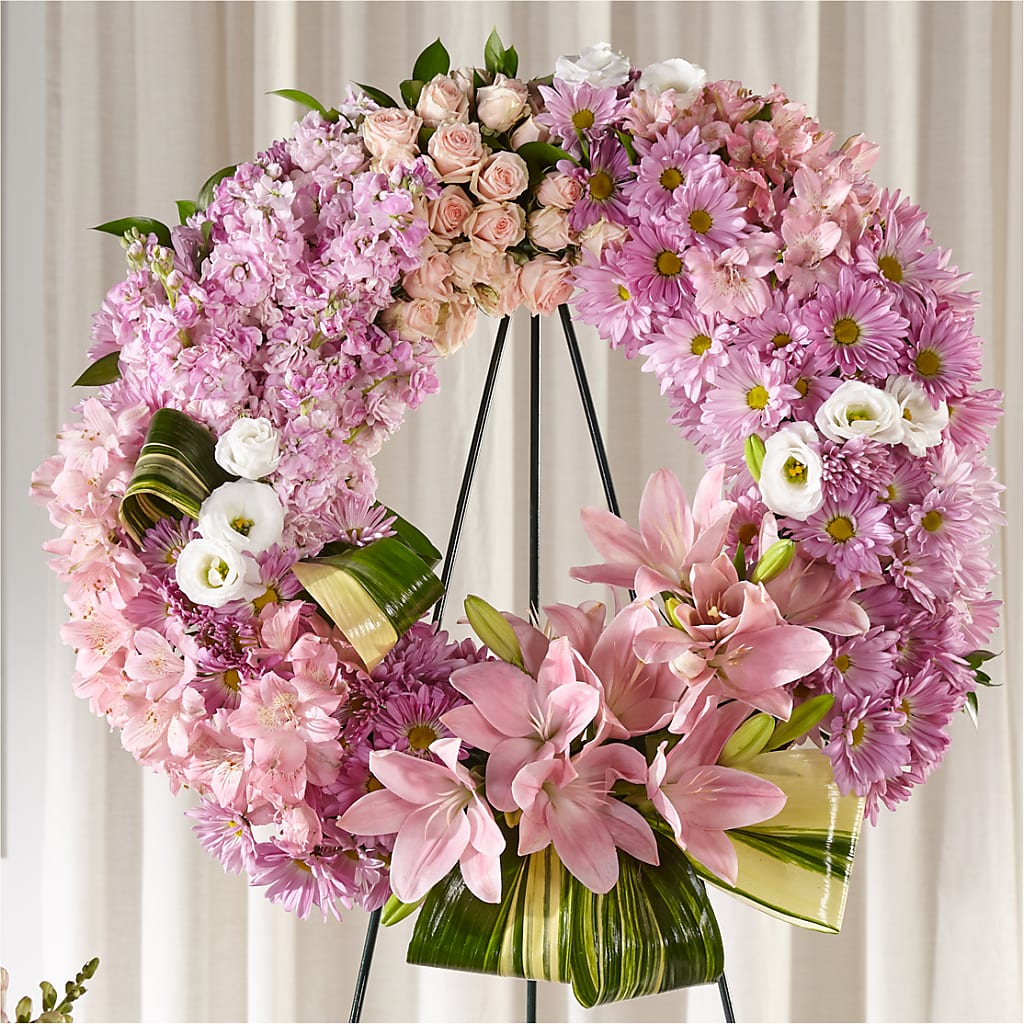 Gift of Warmth Wreath – YOLE'S FLOWERS, New Orleans LA