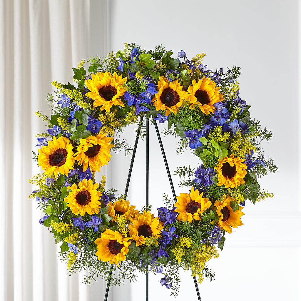 Bright Rays Wreath – YOLE'S FLOWERS, New Orleans LA