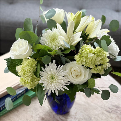 Snowy Dreams Bouquet – YOLE'S FLOWERS, New Orleans LA