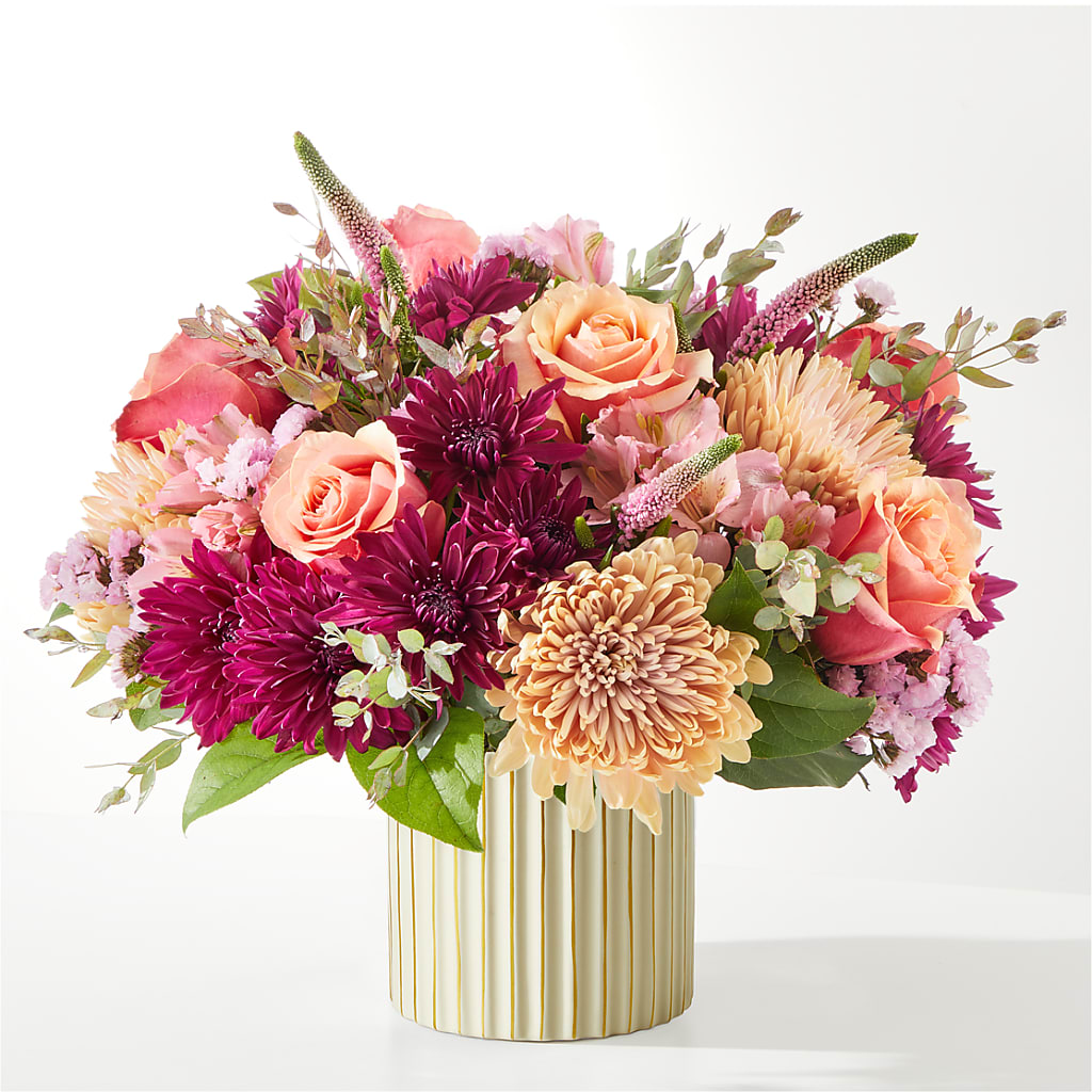 Berry Cobbler Bouquet with Ivory Vase – YOLE'S FLOWERS, New Orleans LA