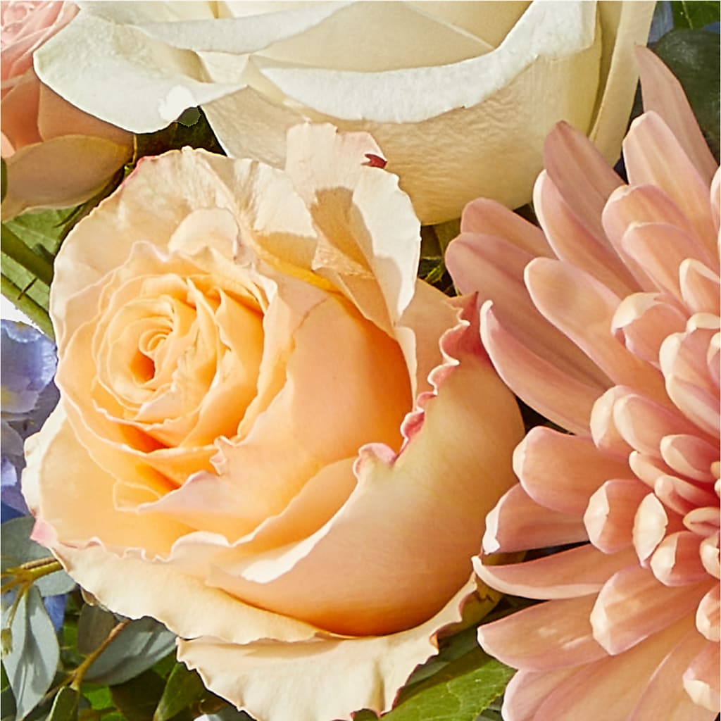 Inspired Bouquet – YOLE'S FLOWERS, New Orleans LA