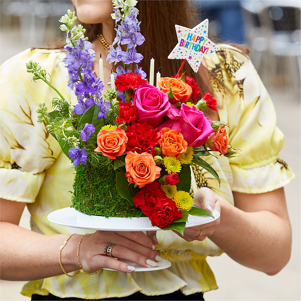 Best Year Yet Floral Cake – YOLE'S FLOWERS, New Orleans LA