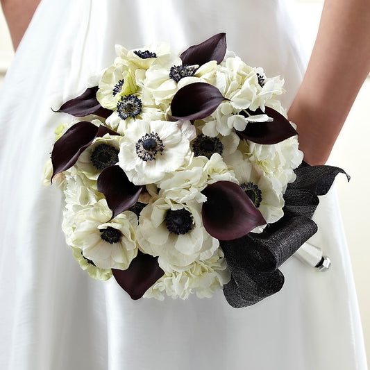 To Have and To Hold Bouquet – YOLE'S FLOWERS, New Orleans LA