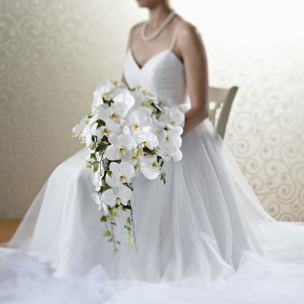 Classic White Bouquet – YOLE'S FLOWERS, New Orleans LA
