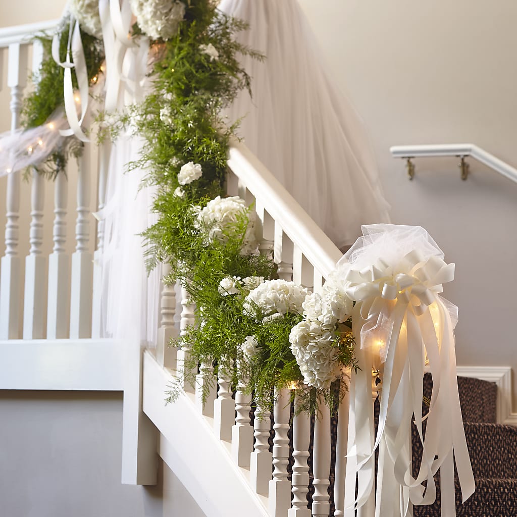 Champagne Dreams Garland – YOLE'S FLOWERS, New Orleans LA